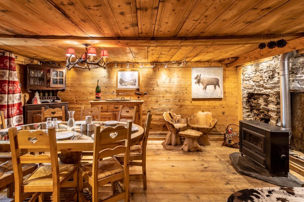 Chalet Pele - Alpes Travel - Central Chamonix - Sleeps 11 エクステリア 写真