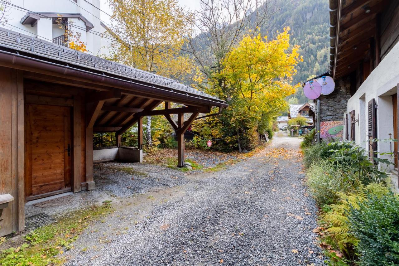 Chalet Pele - Alpes Travel - Central Chamonix - Sleeps 11 エクステリア 写真