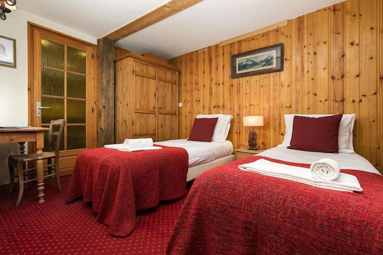 Chalet Pele - Alpes Travel - Central Chamonix - Sleeps 11 エクステリア 写真
